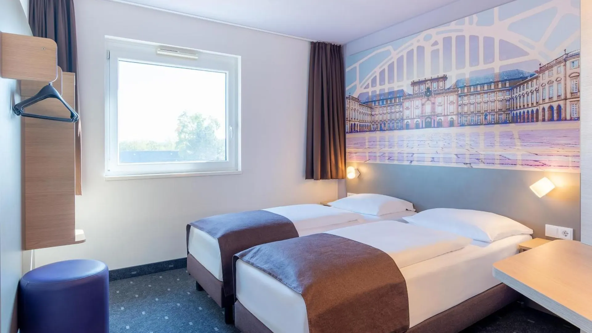 ***  B&B Hotel Mannheim-Neuostheim Németország