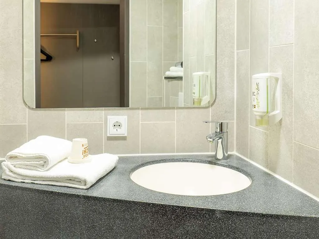 B&B Hotel Mannheim-Neuostheim